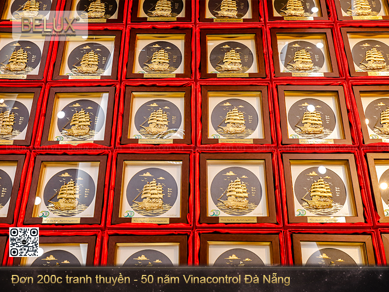 Lô tranh thuyền dát vàng 24k theo yêu cầu&nbsp;
